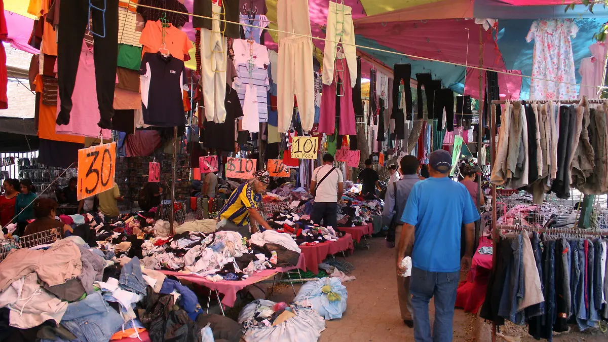 TIANGUIS (2)